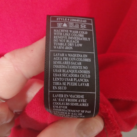 Cavi Boy's XL Red Polo Shirt With Epilettes Gold Embroidery and Buttons - Picture 12 of 13